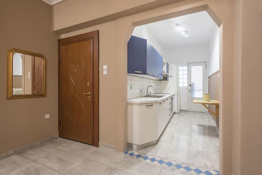 Pegasus Apartment Pireo Esterno foto