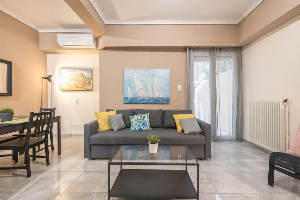 Pegasus Apartment Pireo Esterno foto