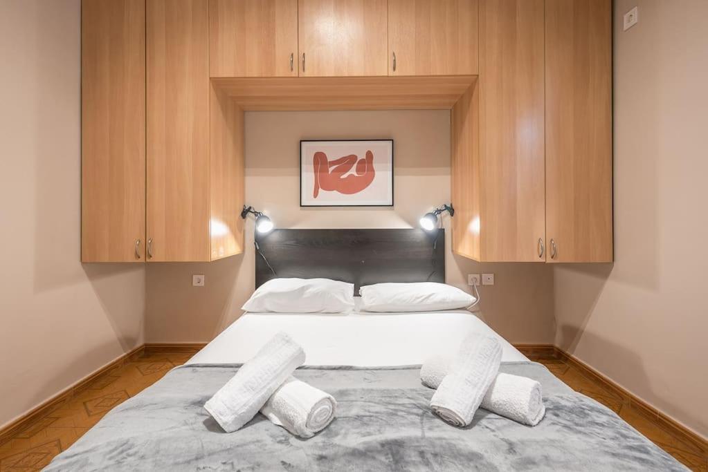 Pegasus Apartment Pireo Esterno foto