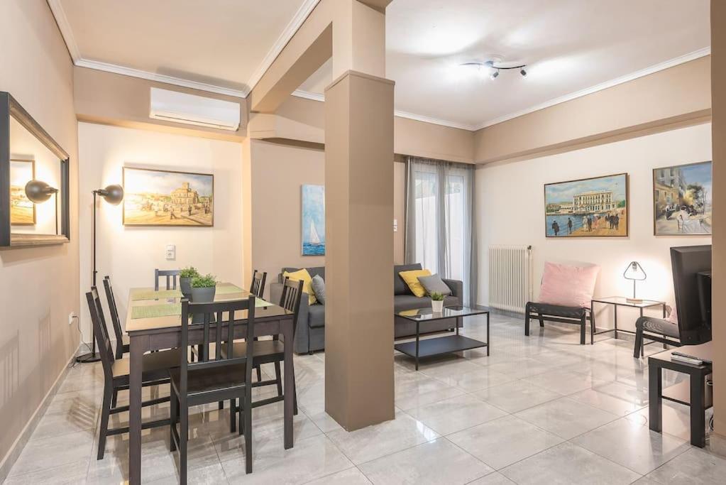 Pegasus Apartment Pireo Esterno foto